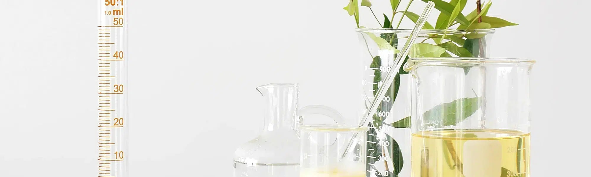 Fond-labo-marque-blanche.webp__PID:3f4e81df-a5e5-463b-821e-1d1d9f2384ec